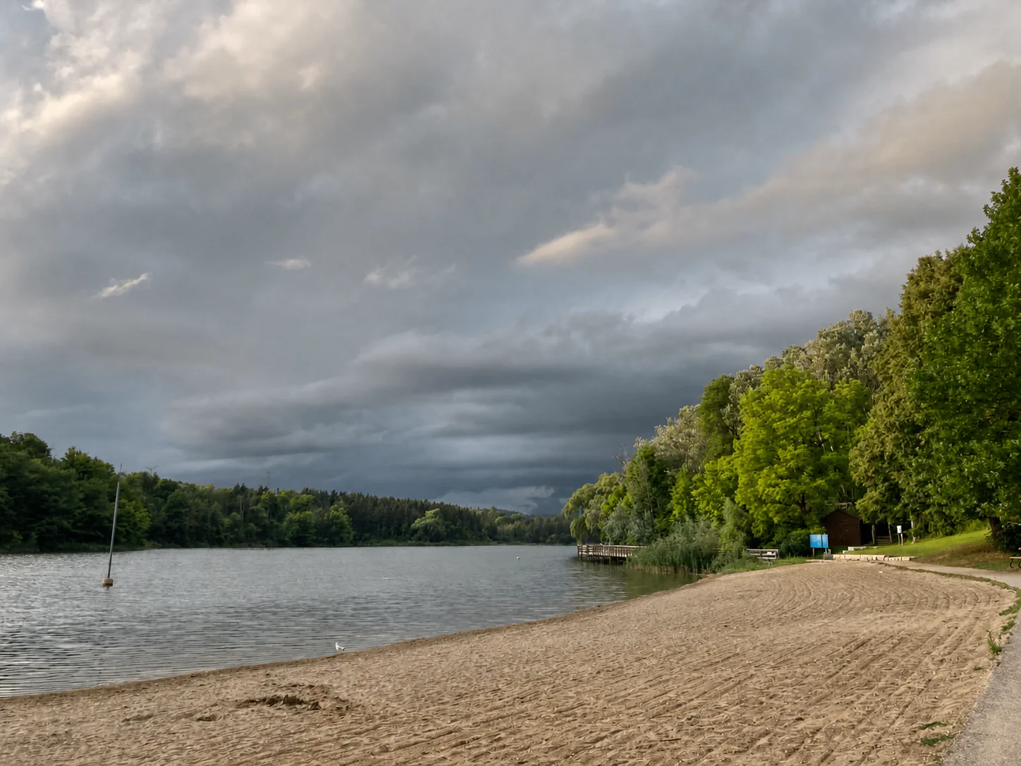 Kelso Conservation Area, Milton | 湖、沙灘同步道