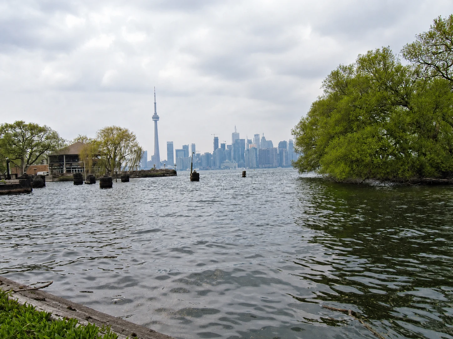 Toronto Islands & Centre Island: Things to Do, Ferry & Family Guide